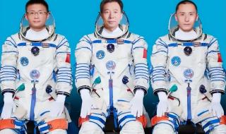 神十七发射时间及返回时间